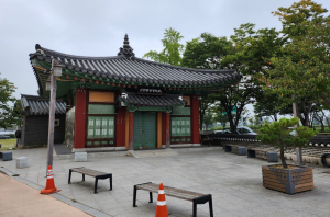신라왕궁영상관 재개관...3면 디스플레이 바꾸고 새 콘텐츠 채워