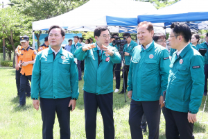 주낙영 경주시장, 이상민 행안부 장관과 토함산 산사태 땅밀림 현장 점검
