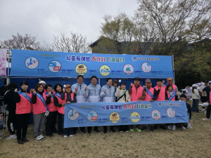경주시, 벚꽃마라톤대회에서 식중독 예방 캠페인 전개